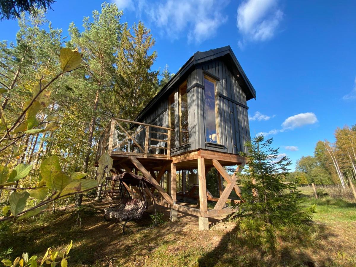 Viking House In The Tree! Jacuzzi, Sauna,apkure! Loma-asunnot