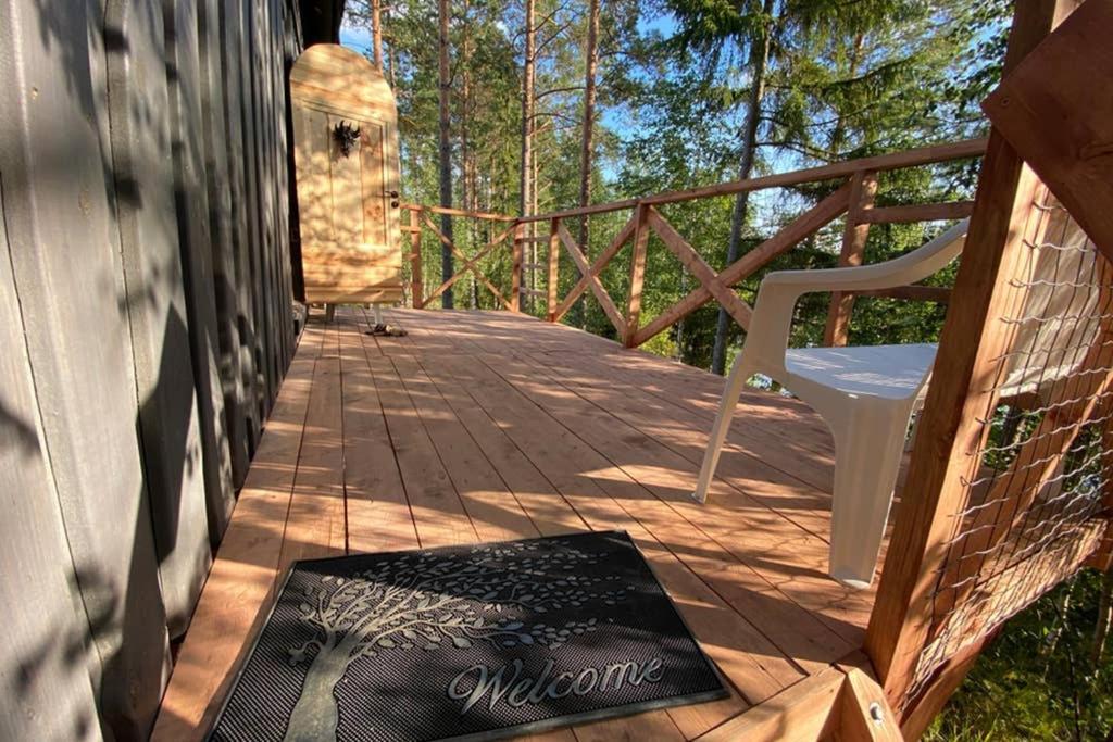 Viking House In The Tree! Jacuzzi, Sauna,apkure! *